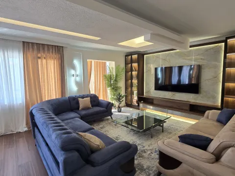 Rent, three bedroom apartment, 185m², Gorica C, Podgorica - image 6