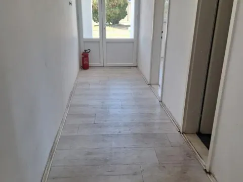 Rent, office space, 415m², Salajka, Novi Sad Sve Podlokacije - image 6