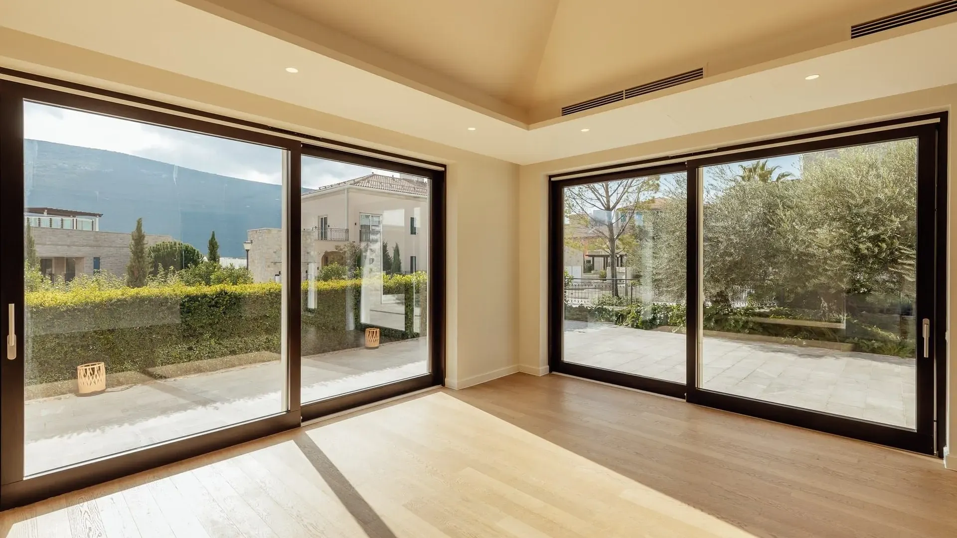 Prodaja, kuća, 287m², Portonovi, Herceg Novi