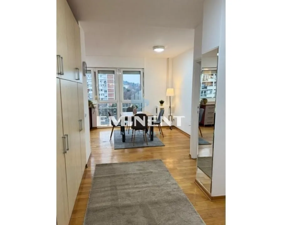 Prodaja, dvosoban stan, 64m², Savski Venac, Beograd