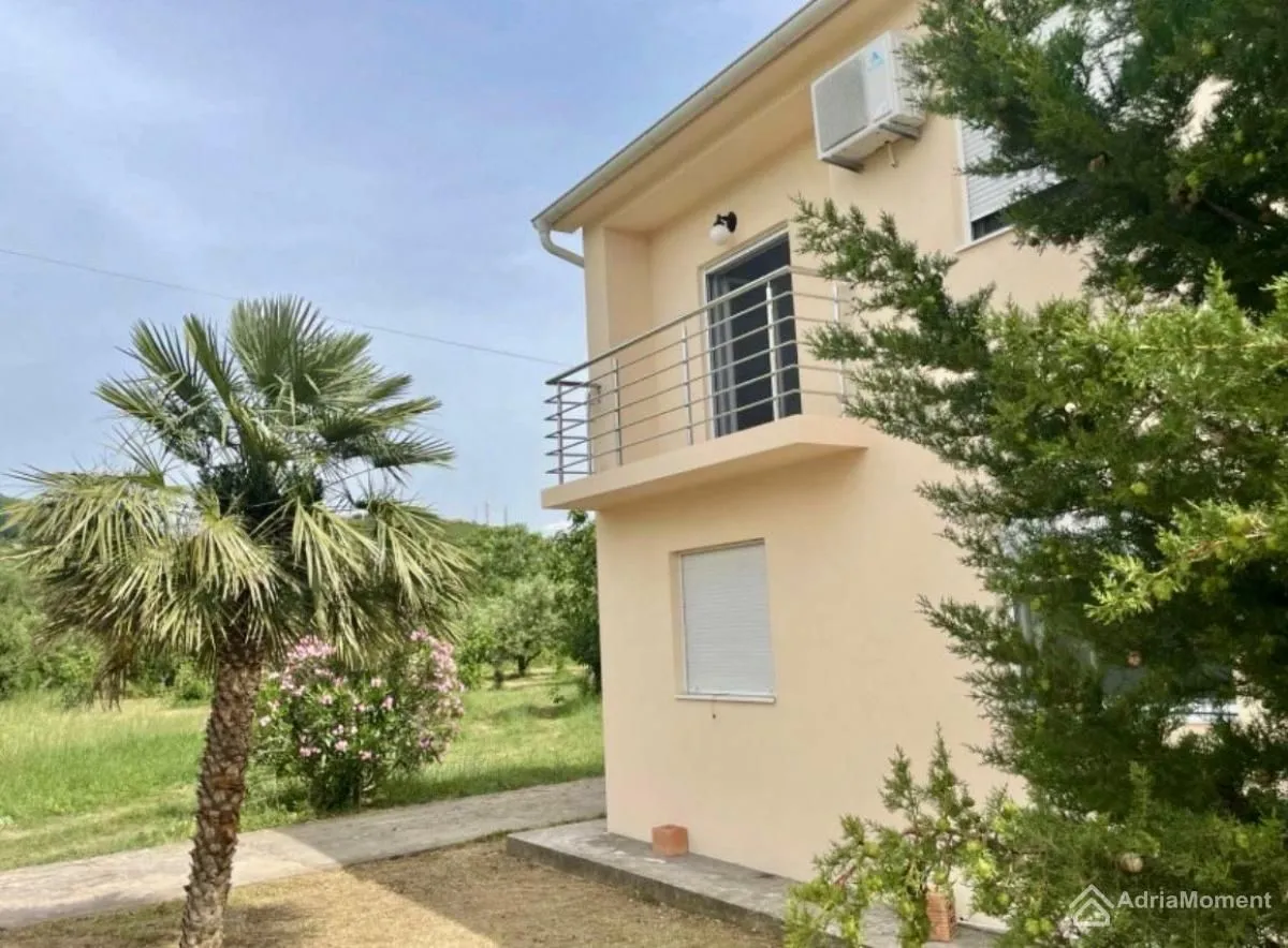 Sale, two bedroom apartment, 67m², Radovići, Tivat