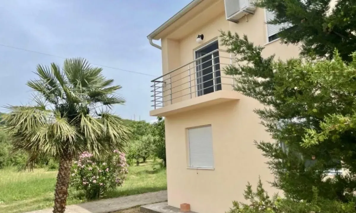 Prodaja, dvosoban stan, 67m², Radovići, Tivat
