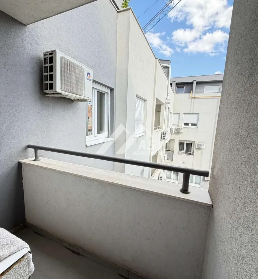 Prodaja, dvosoban stan, 40m², Telep, Novi Sad Sve Podlokacije
