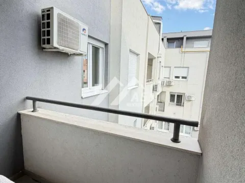 Sale, two bedroom apartment, 40m², Telep, Novi Sad Sve Podlokacije - image 9