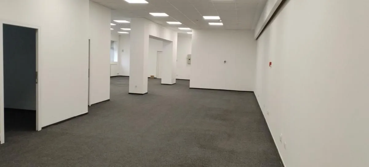 Rent, office space, 320m², Novi Beograd Blok 65, Novi Beograd Sve Podlokacije
