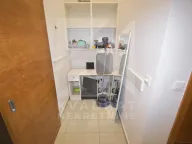 Sale, office space, 53m², Blok 5, Podgorica - image 3