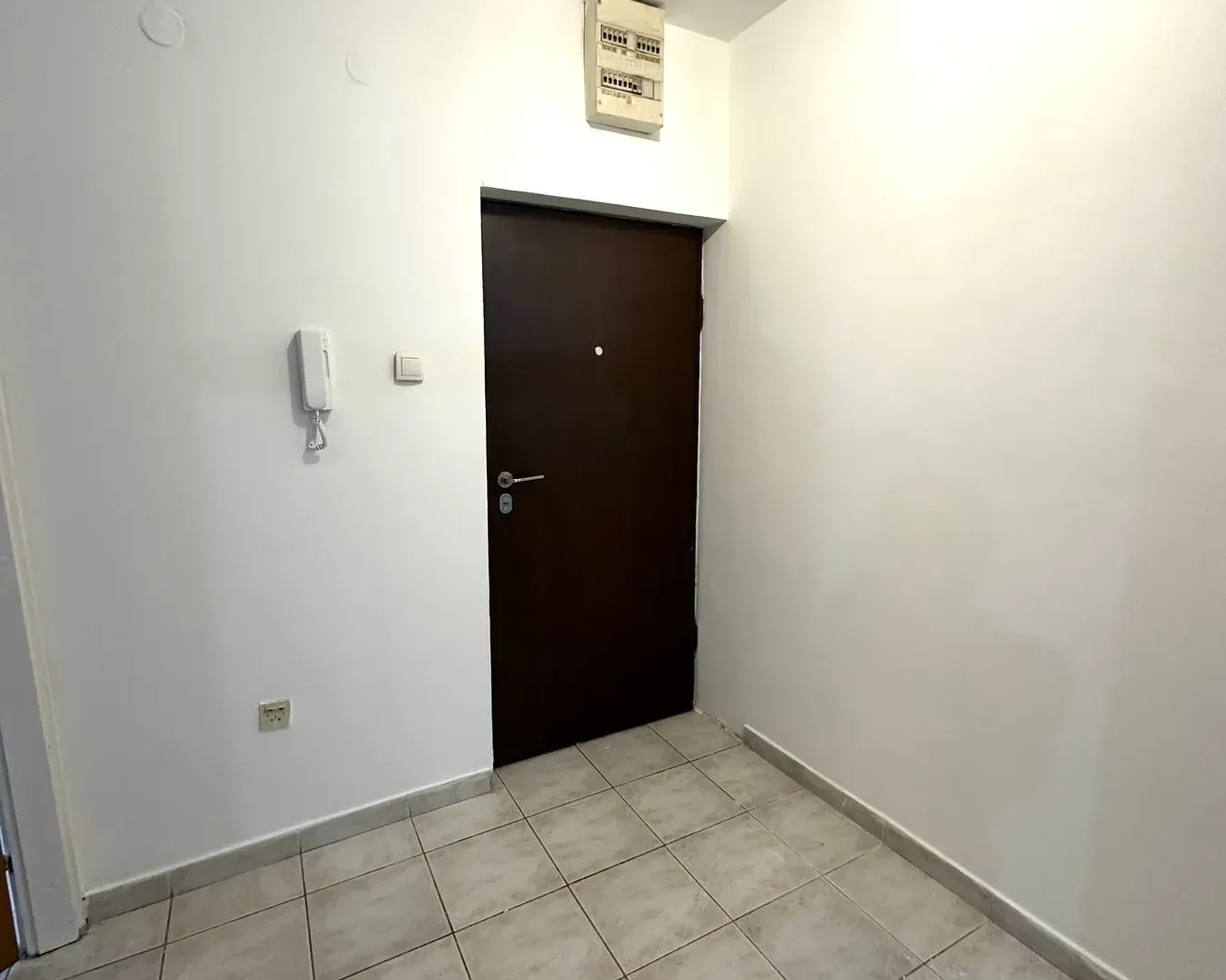 Prodaja, jednosoban stan, 55m², Stari Aerodrom, Podgorica