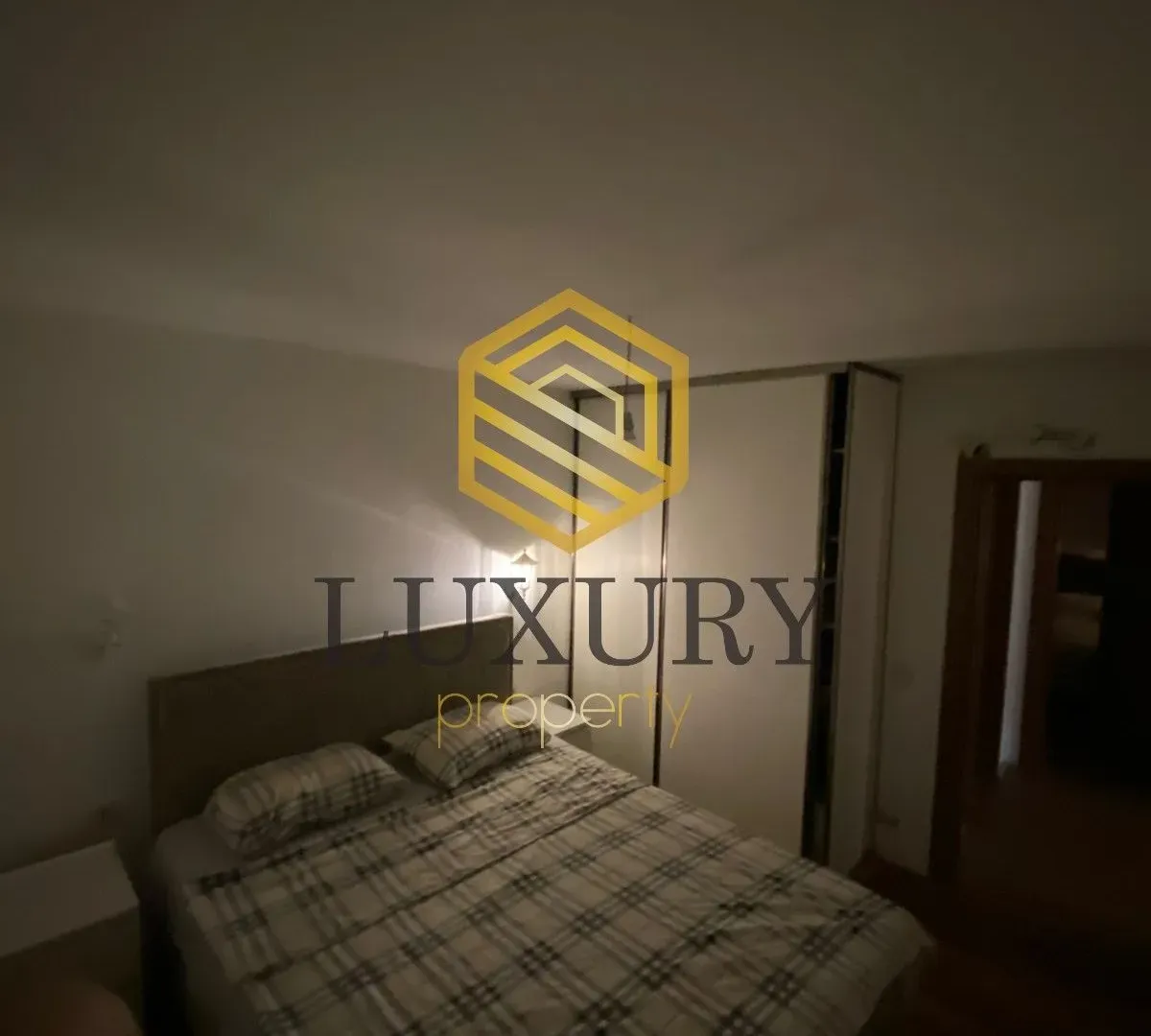 Sale, house, 280m², Zeta, Podgorica