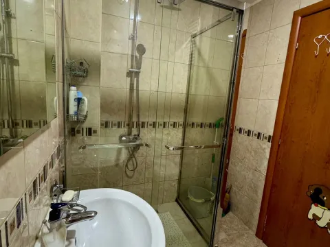 Izdavanje, dvosoban stan, 60m², Krivi Most, Podgorica - image 14