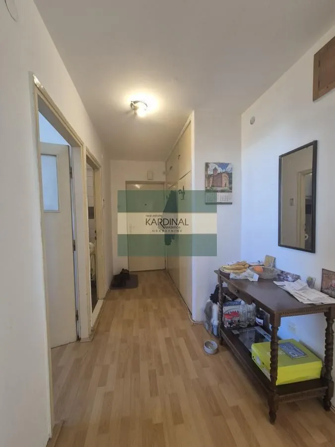 Prodaja, dvosoban stan, 56m², Centar, Jagodina