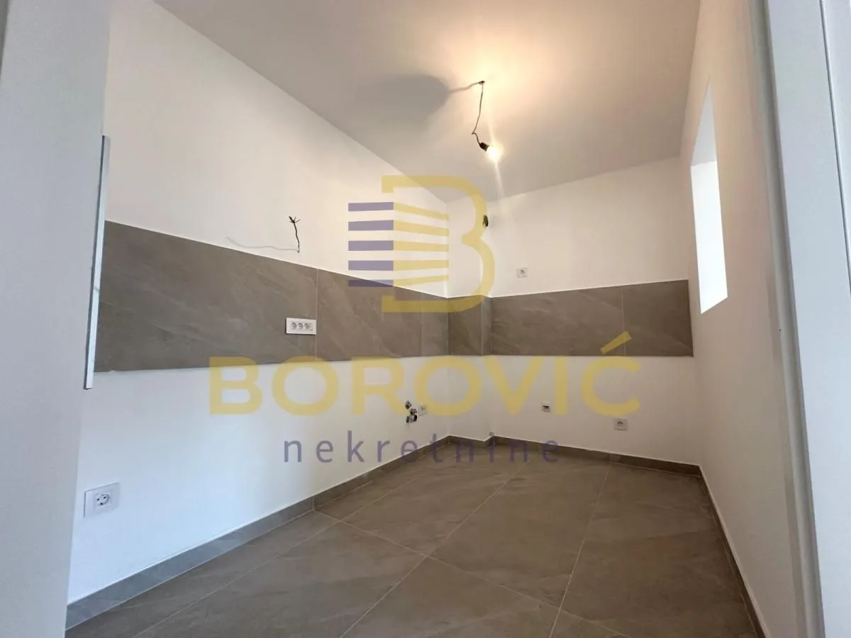 Prodaja, trosoban stan, 62m², Dušanovac, Voždovac Sve Podlokacije