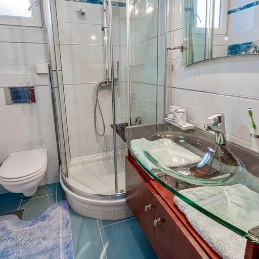 Rent, house, 300m², Bečići, Budva