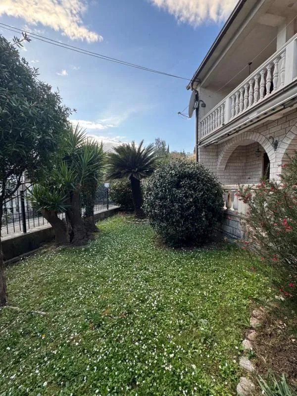 Prodaja, kuća, 250m², Igalo, Herceg Novi