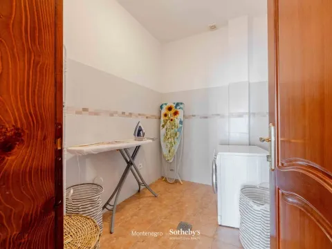 Sale, house, 416m², Utjeha, Bar - image 17