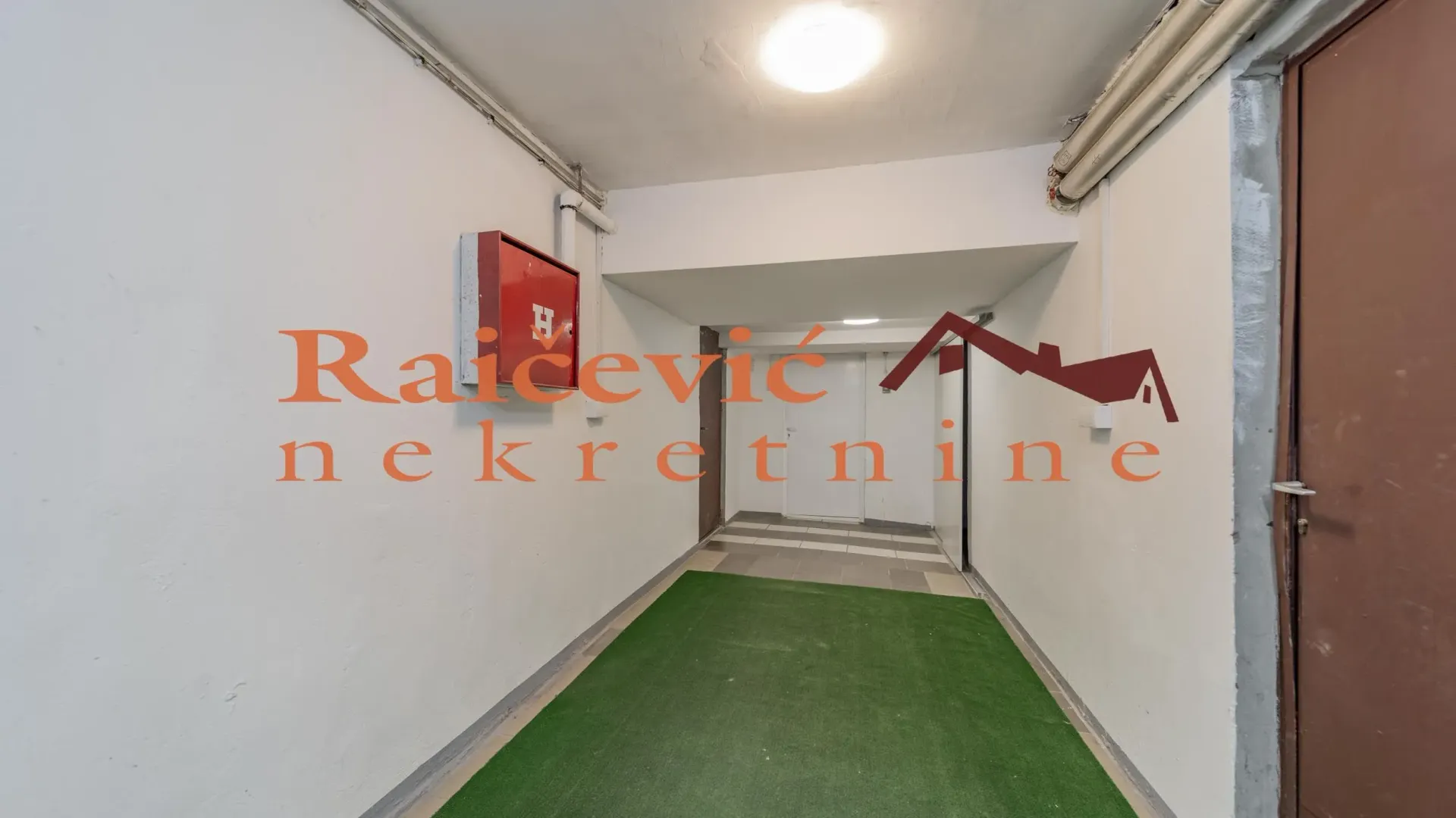 Prodaja, dvosoban stan, 43m², Savski Venac, Beograd