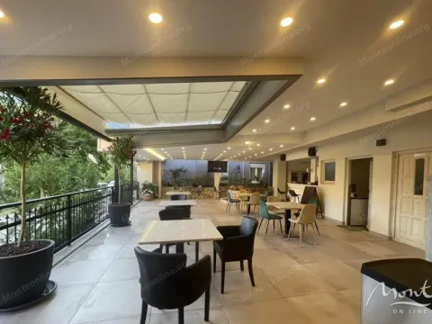 Prodaja, poslovni prostor, 320m², Kotor, Crna Gora - image 1