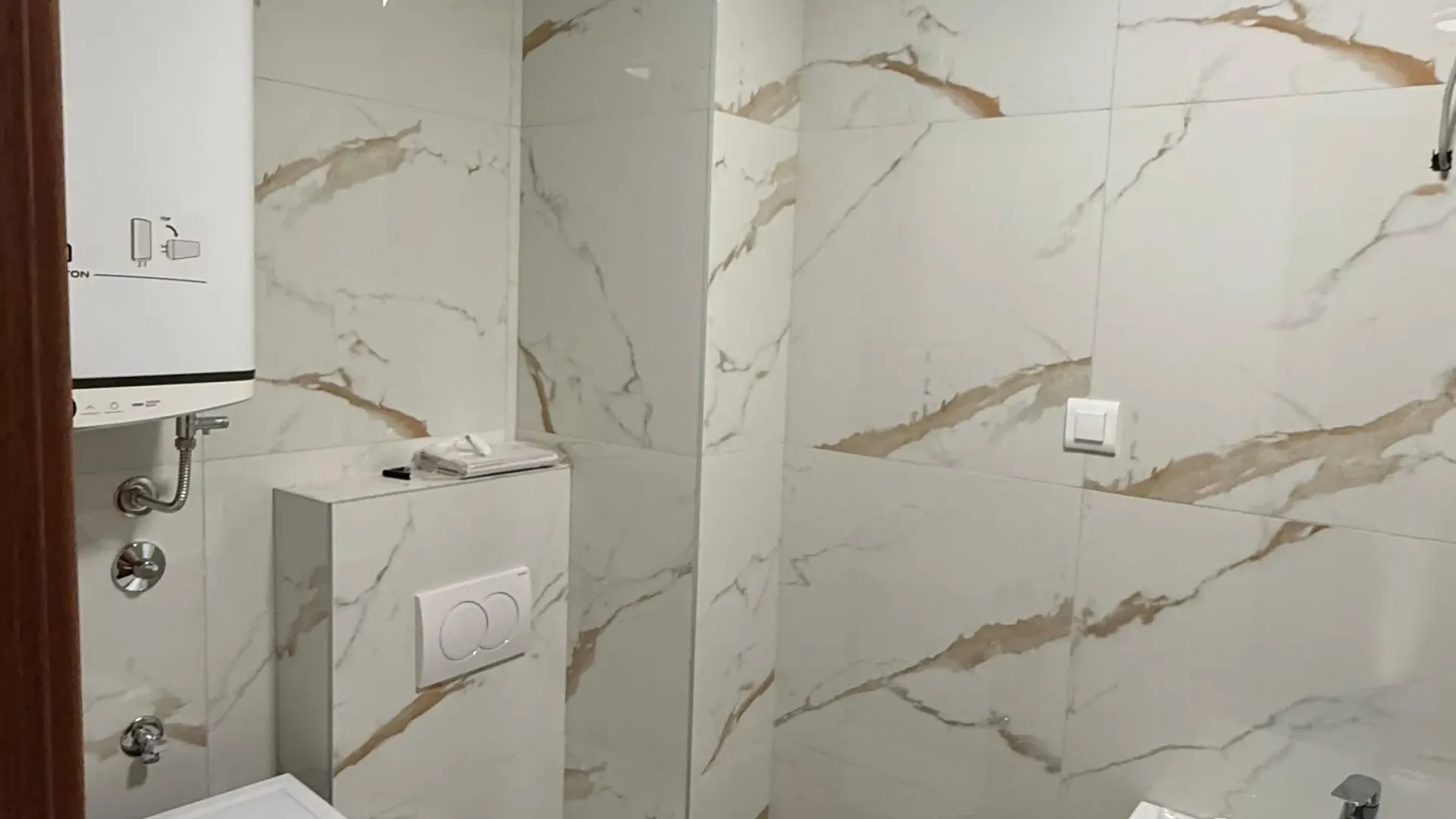 Prodaja, jednosoban stan, 48m², Rozino, Budva