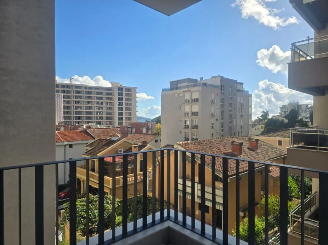 Sale, two bedroom apartment, 71m², Gospoština, Budva