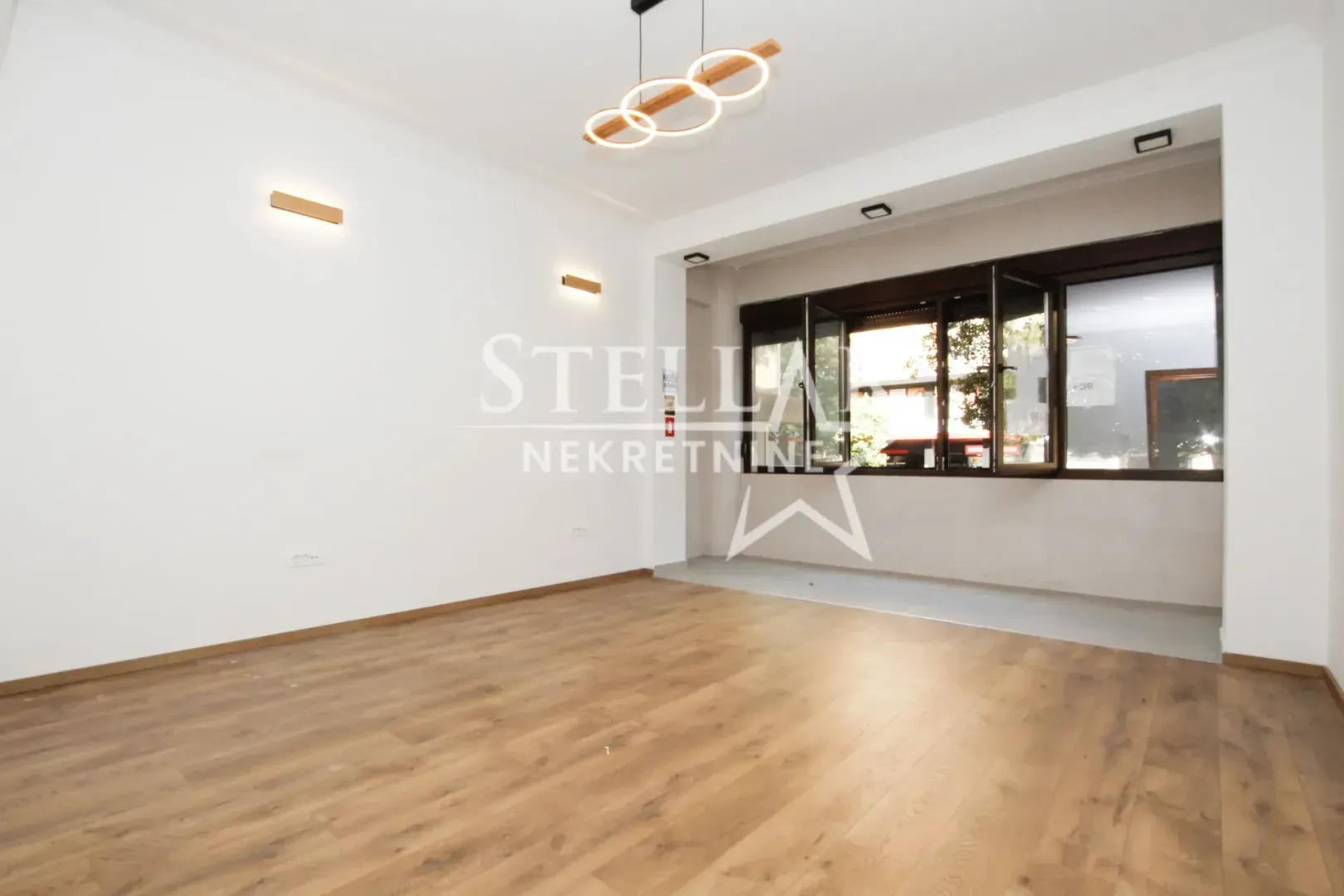Rent, office space, 69m², Centar, Podgorica