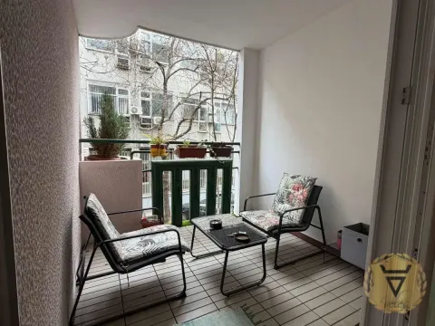 Rent, two bedroom apartment, 49m², Stari Grad, Beograd - image 6