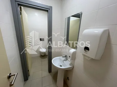Rent, office space, 181m², Centar, Bar - image 8