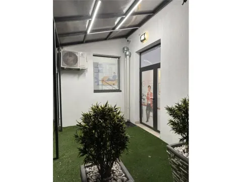 Izdavanje, poslovni prostor, 112m², Niš, Srbija - image 22