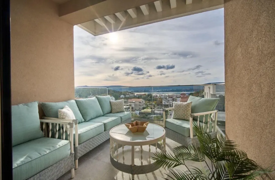 Prodaja, dvosoban stan, 62m², Kava, Tivat