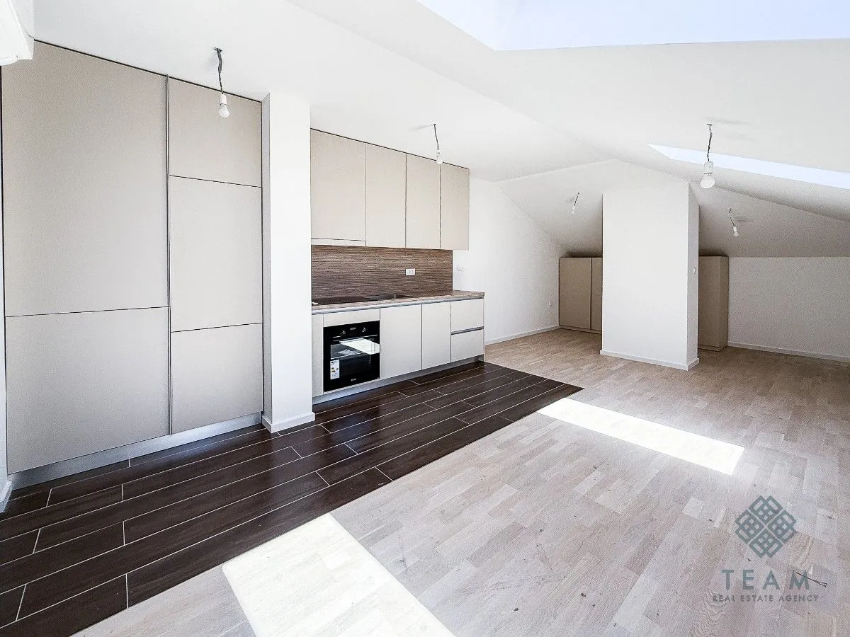 Prodaja, garsonjera, 45m², Tološi, Podgorica