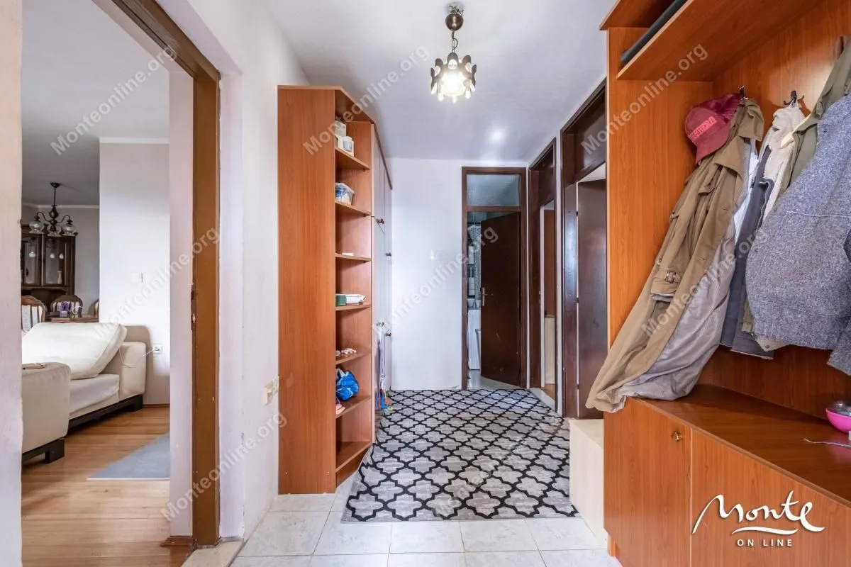 Prodaja, kuća, 153m², Tivat, Crna Gora