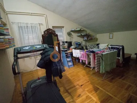 Sale, house, 400m², Zagorič, Podgorica - image 18