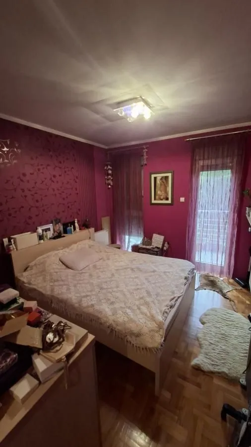 Prodaja, četvorosoban stan, 103m², Grbavica, Novi Sad Sve Podlokacije