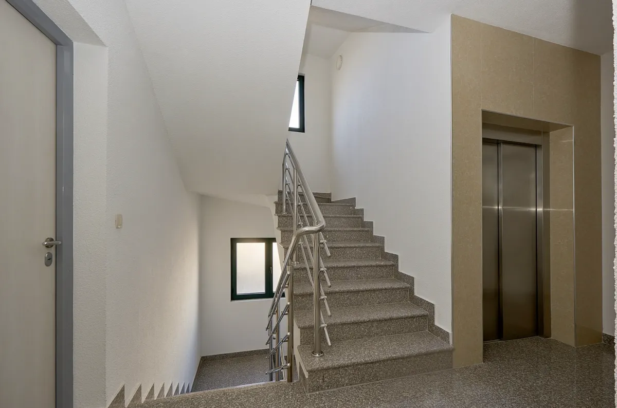 Sale, two bedroom apartment, 63m², Bečići, Budva