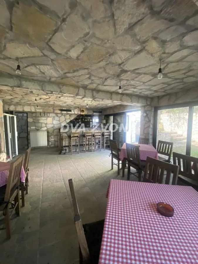 Prodaja, ugostiteljski objekat, 280m², Čortanovci, Inđija