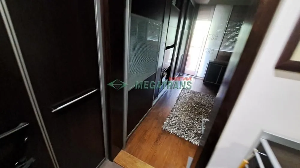 Prodaja, stan, 29m², Grbavica, Novi Sad Sve Podlokacije