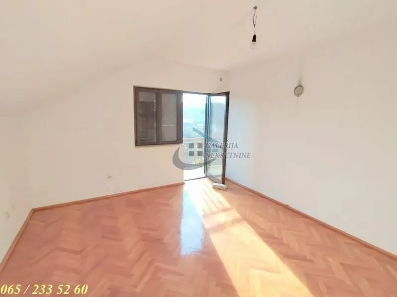 Sale, house, 240m², Grocka, Beograd