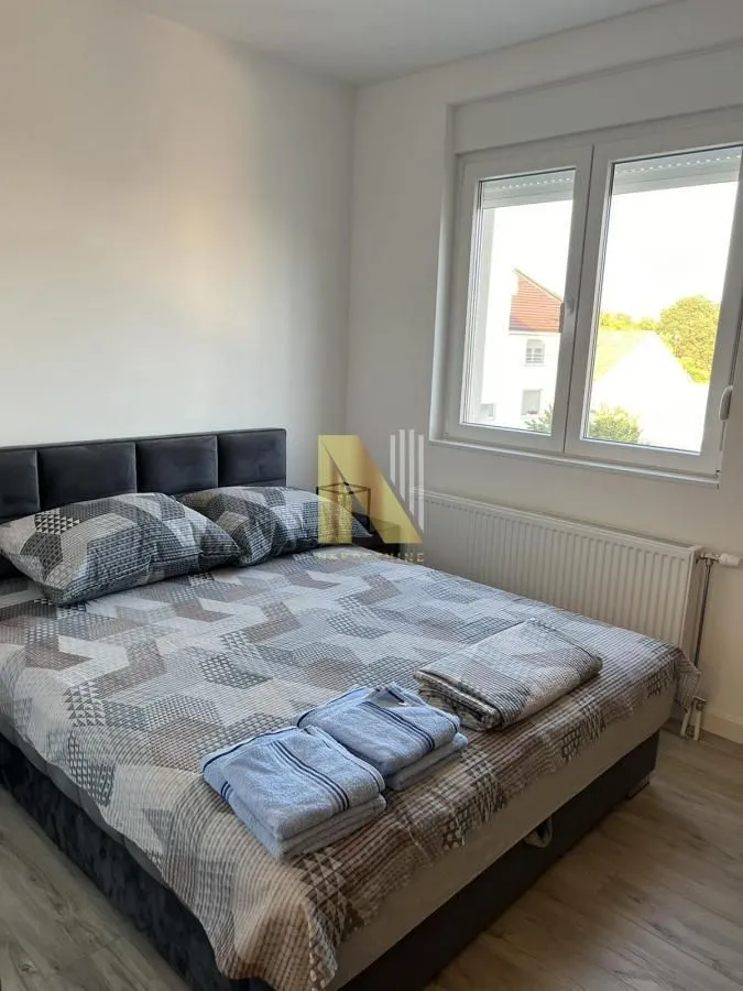 Rent, office space, 350m², Petrovaradin, Novi Sad