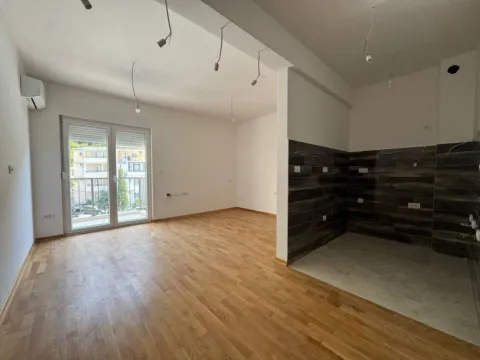 Sale, studio apartment, 31m², Lazi, Budva - image 6