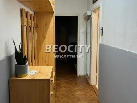 Izdavanje, dvosoban stan, 60m², Centar, Novi Sad - image 8