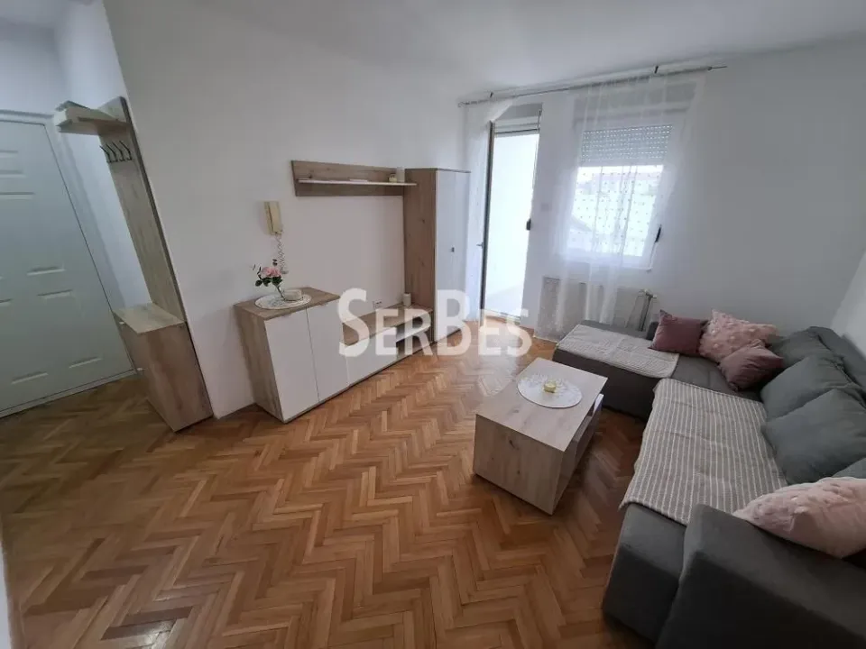 Rent, one bedroom apartment, 34m², Sajam, Novi Sad Sve Podlokacije