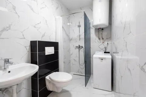 Sale, two bedroom apartment, 46m², Budva, Crna Gora - image 8