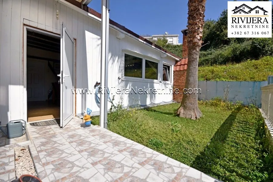 Prodaja, trosoban stan, 114m², Đenovići, Herceg Novi