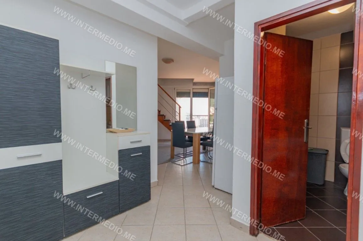 Prodaja, dvosoban stan, 89m², Igalo, Herceg Novi