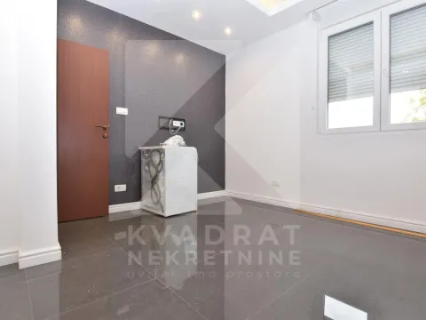 Rent, house, 118m², Cijevna, Podgorica - image 11