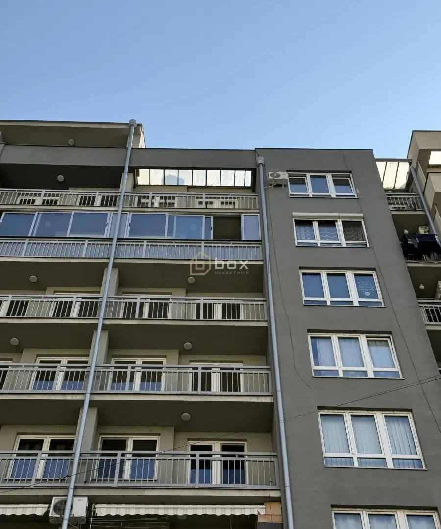 Izdavanje, dvosoban stan, 65m², Medijana, Niš