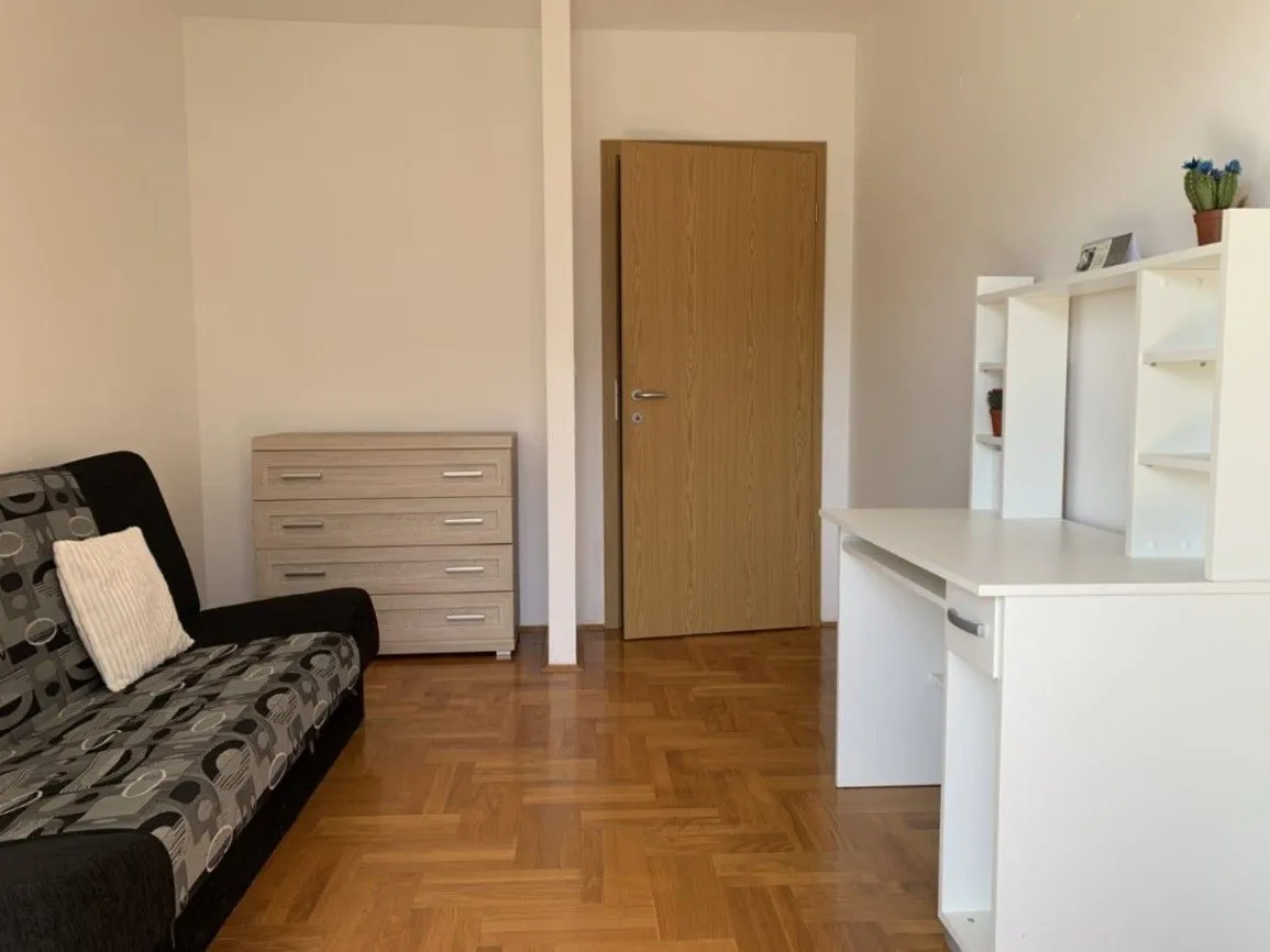 Prodaja, dvosoban stan, 64m², Bar, Crna Gora