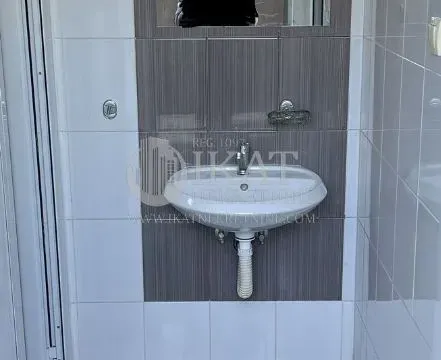 Izdavanje, poslovni prostor, 20m², Leštane, Grocka - image 9