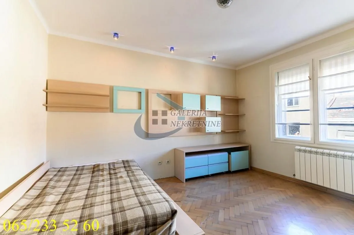 Sale, three bedroom apartment, 72m², Zeleni Venac, Beograd