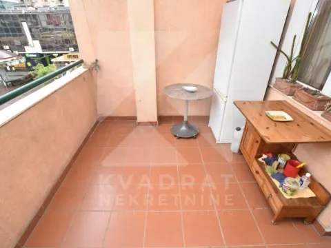 Rent, two bedroom apartment, 85m², Preko Morače, Podgorica - image 13