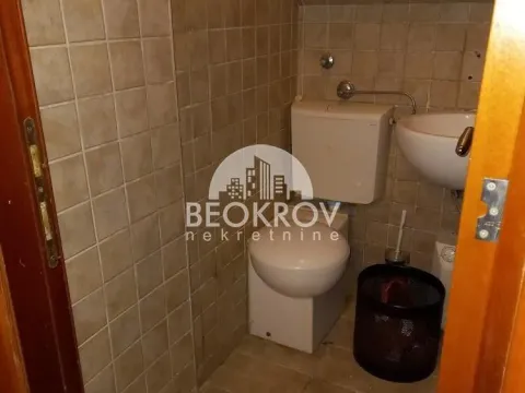 Rent, office space, 200m², Stari Grad, Beograd - image 13