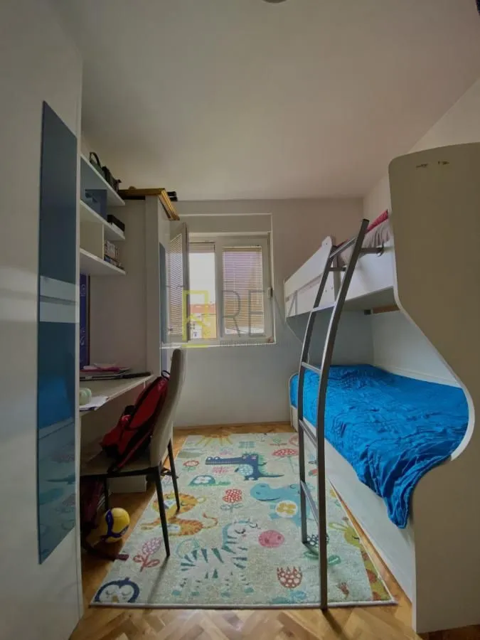 Prodaja, jednosoban stan, 56m², Stari Aerodrom, Podgorica